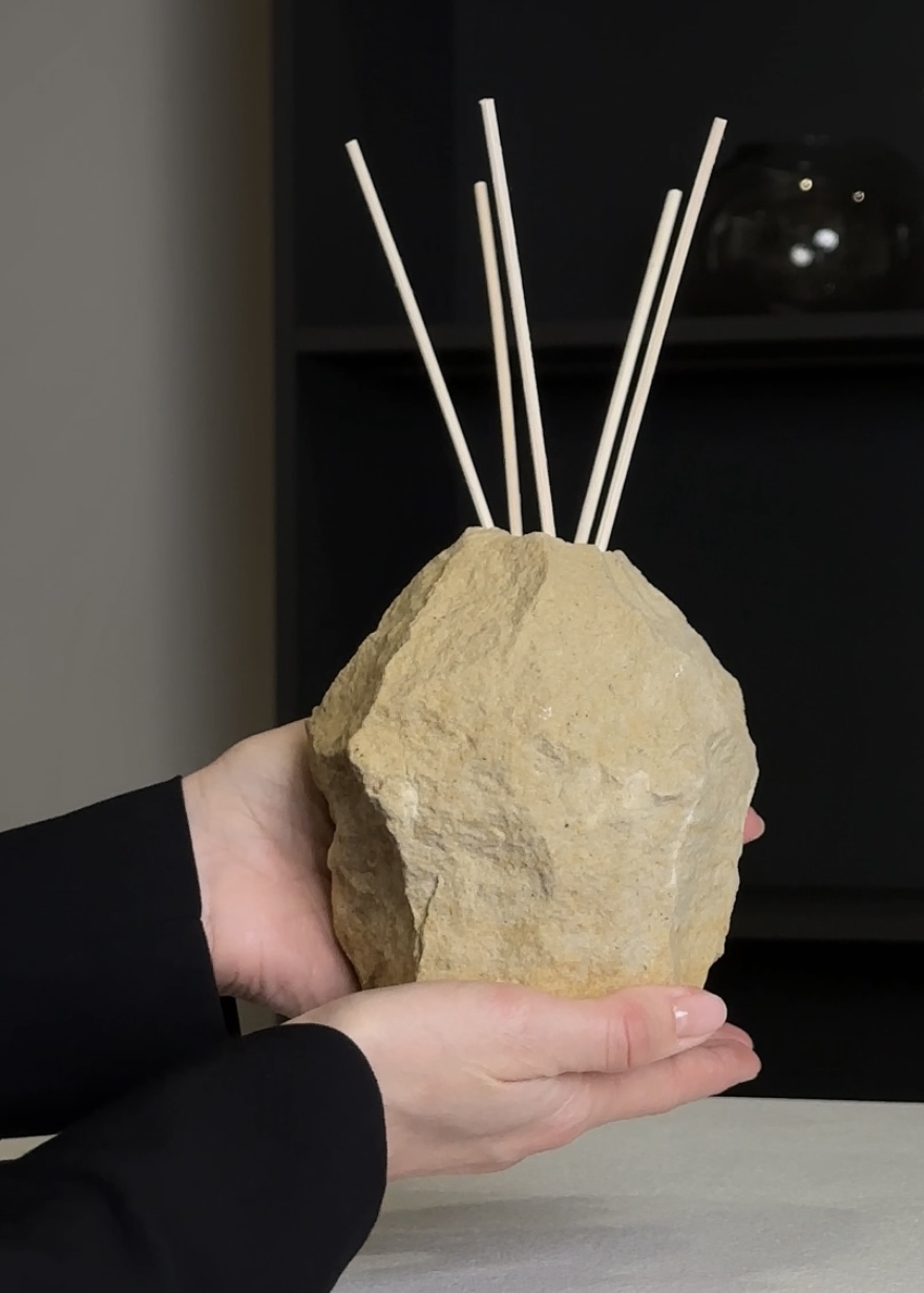 Аромадифузор із бежевого пісковику великий 15 см - фото 2 Аромадифузор із бежевого пісковику великий 15 см - фото 2