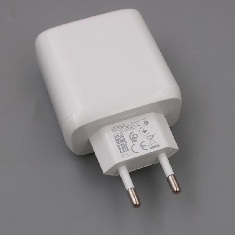 Зарядний пристрій USAMS Travel Adapter 65W для швидкого заряджання з виходом USB White (3d55cbfe) - фото 3