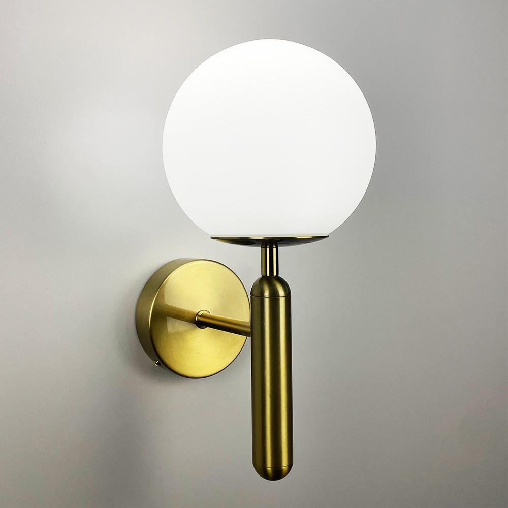 Бра современное с белым плафоном Латунь (WA 345/1 AB+WT)