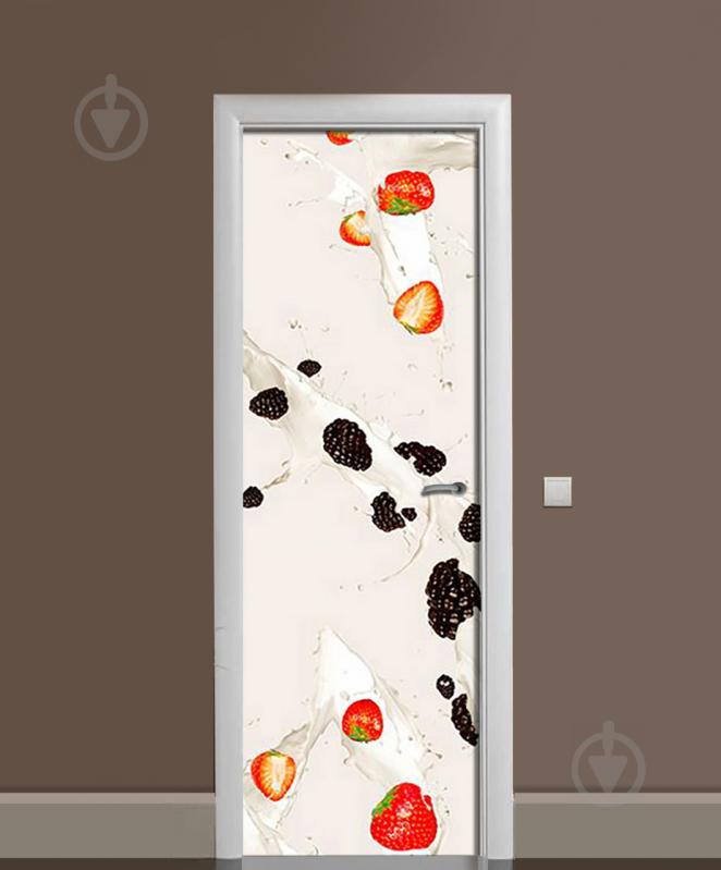 Наклейка на дверь Zatarga «Ягодный шейк» 650х2000 мм виниловая 3Д наклейка декор самоклеящаяся