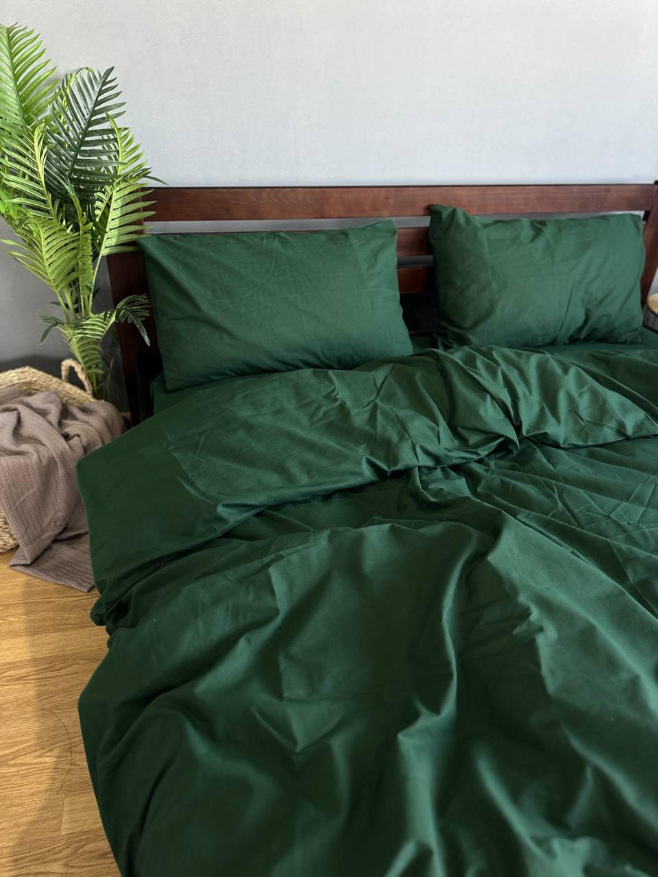 Комплект постільної білизни Однотонна простирадло на резинці євро 180x200х20/70х70 см Смарагдовий (26570758) - фото 3 Комплект постільної білизни Однотонна простирадло на резинці євро 180x200х20/70х70 см Смарагдовий (26570758) - фото 3