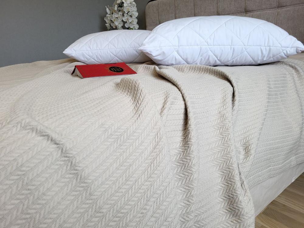 Покрывало Пике Косичка 140x220 см Сливочный бежевый (11228) - фото 1 Покрывало Пике Косичка 140x220 см Сливочный бежевый (11228) - фото 1