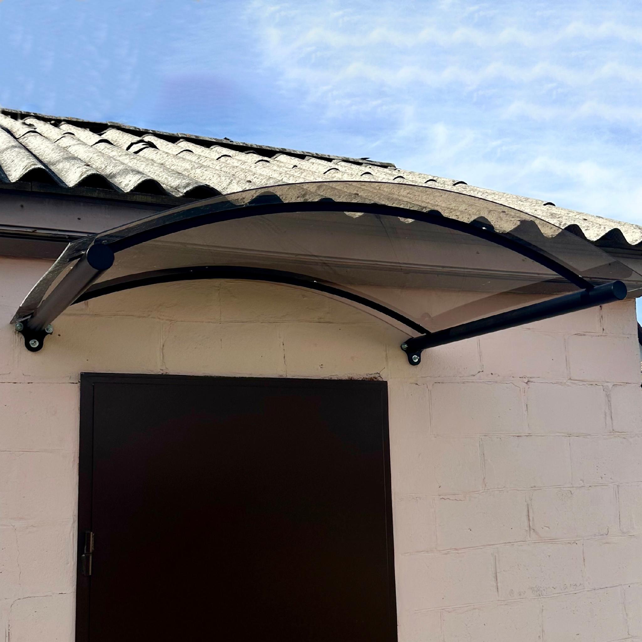 Навес поликарбонат 3 мм 142х100 см Черный (29926202) Навес поликарбонат 3 мм 142х100 см Черный (29926202)