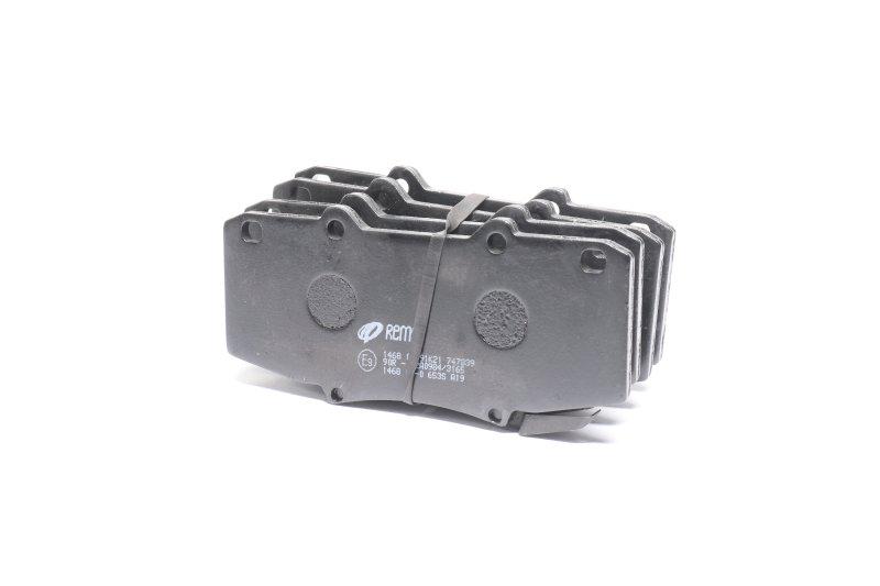 Тормозные колодки дисковые REMSA для Toyota Hilux 3 2.5d-4d 3.0d-4d 4wd 05-передние (1468.04) Тормозные колодки дисковые REMSA для Toyota Hilux 3 2.5d-4d 3.0d-4d 4wd 05-передние (1468.04)