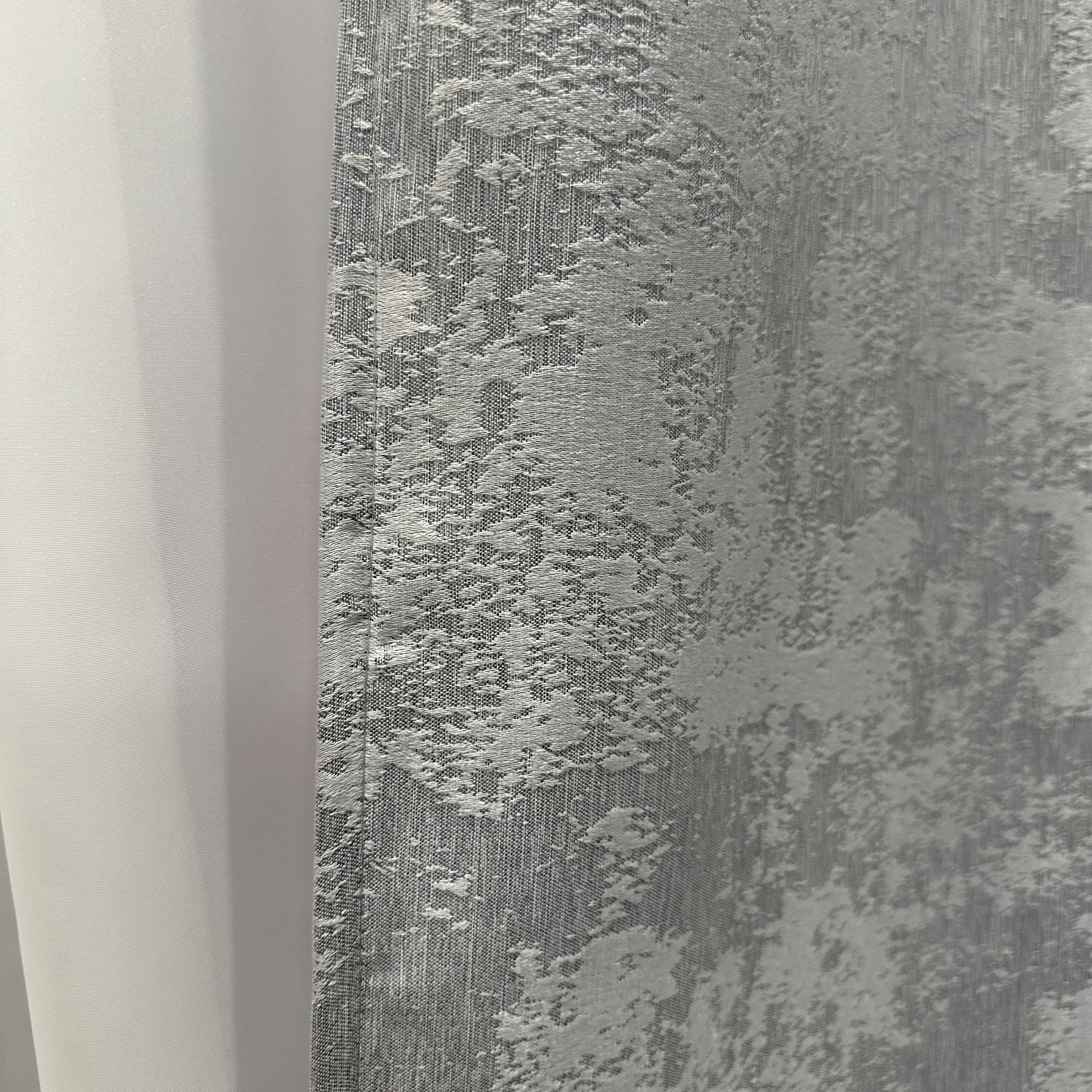 Шторы жаккардовые с мраморным узором среднее затемнение 1,5x2,7 м 2 шт. Светло-серый (К1039-31) - фото 9 Шторы жаккардовые с мраморным узором среднее затемнение 1,5x2,7 м 2 шт. Светло-серый (К1039-31) - фото 9