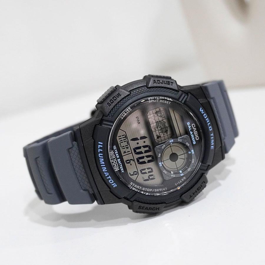 Мужские наручные часы Casio AE-1000W-8A 10 Year Battery Timeless Collection Casio Collection с водозащитой 100 м и подсветкой (2974460447)