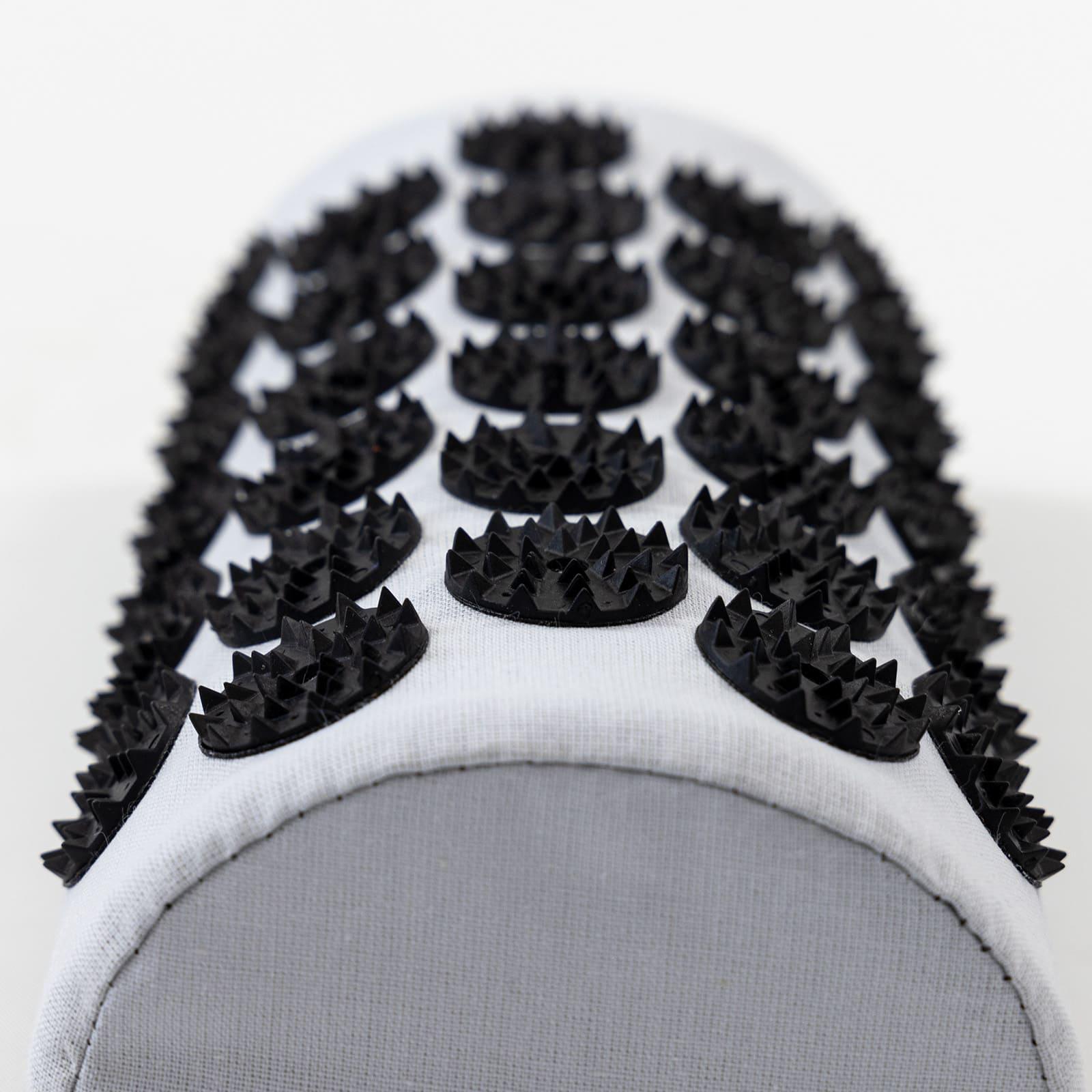 Масажний килимок OSPORT аплікатор Кузнєцова і валик масажер для спини/шиї/ніг/стоп/голови/тіла Сіро-чорний (n-0141) - фото 5 Масажний килимок OSPORT аплікатор Кузнєцова і валик масажер для спини/шиї/ніг/стоп/голови/тіла Сіро-чорний (n-0141) - фото 5