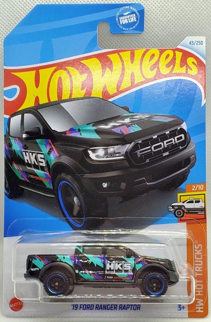 Игрушечная машинка Hot Wheels 19 Ford Ranger Raptor 2024 Hot Trucks №043 HKS (HTC29)
