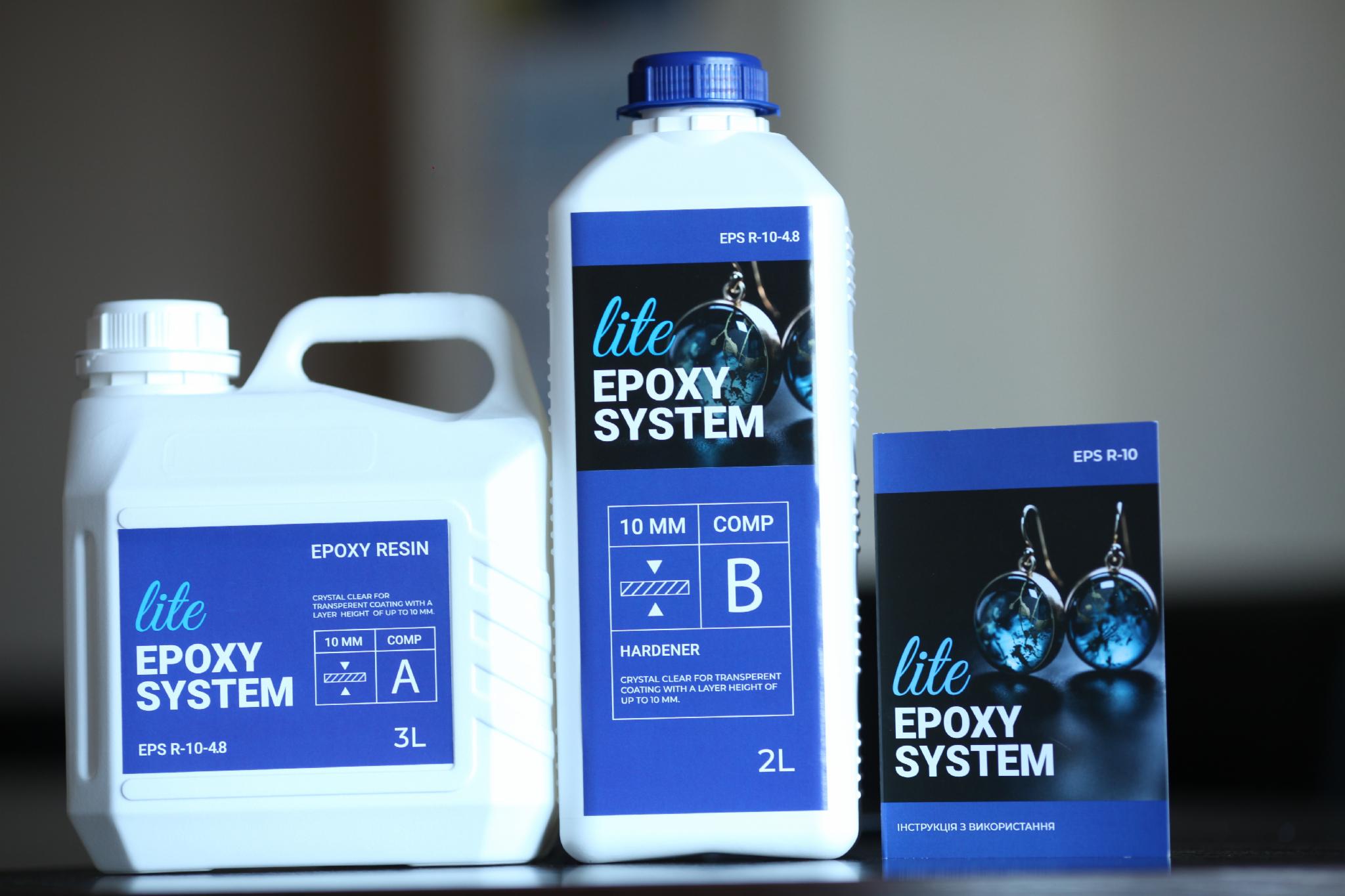 Смола епоксидна двокомпонентна Lite Epoxy System для підлоги 4,8 кг (EPS R-10 -4,8) - фото 1 Смола епоксидна двокомпонентна Lite Epoxy System для підлоги 4,8 кг (EPS R-10 -4,8) - фото 1