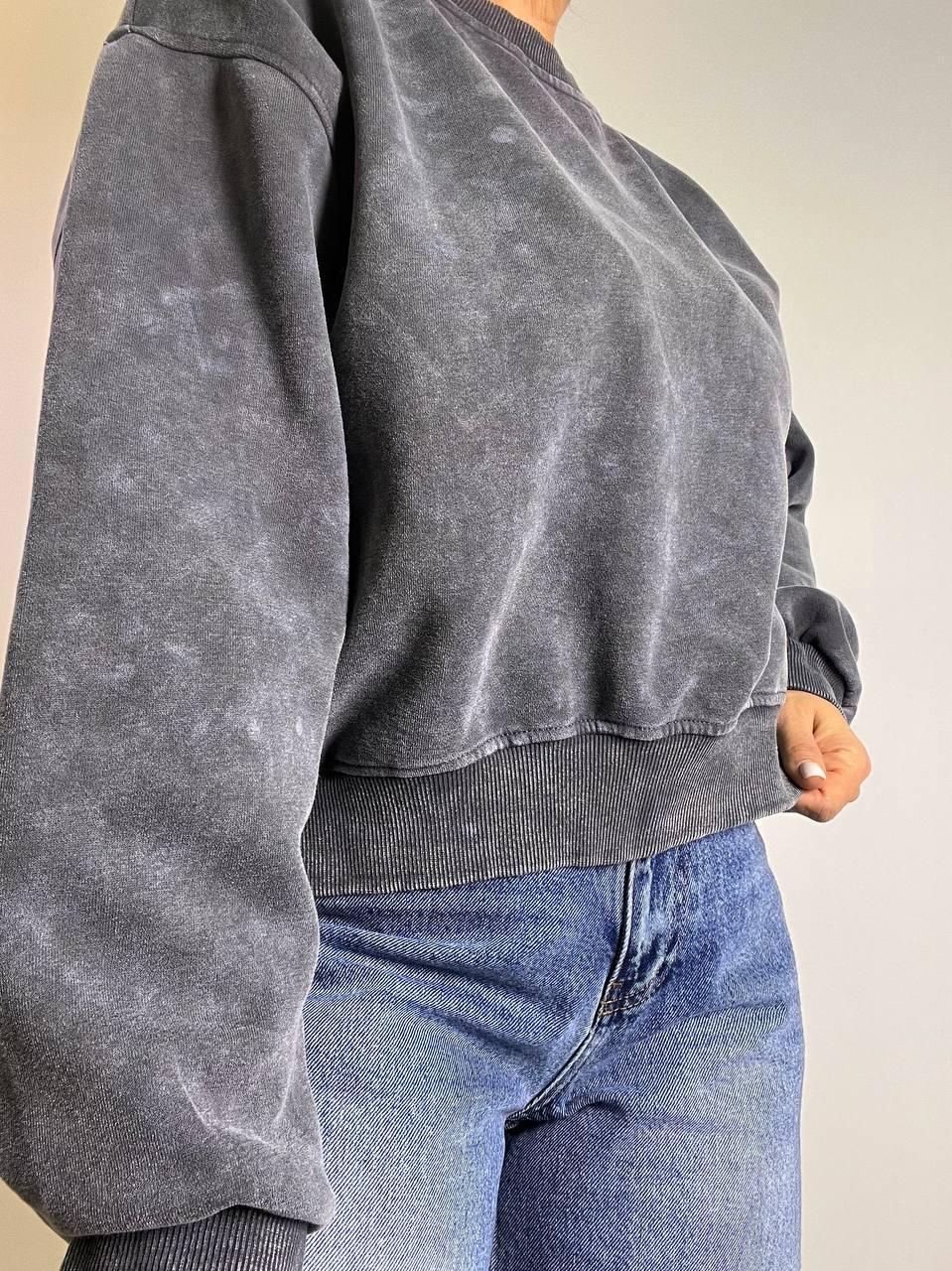 Свитшот женский JOY ONE 25177 свободный крой средняя длина вареный тай-дай OS Графитовый (3385) - фото 7