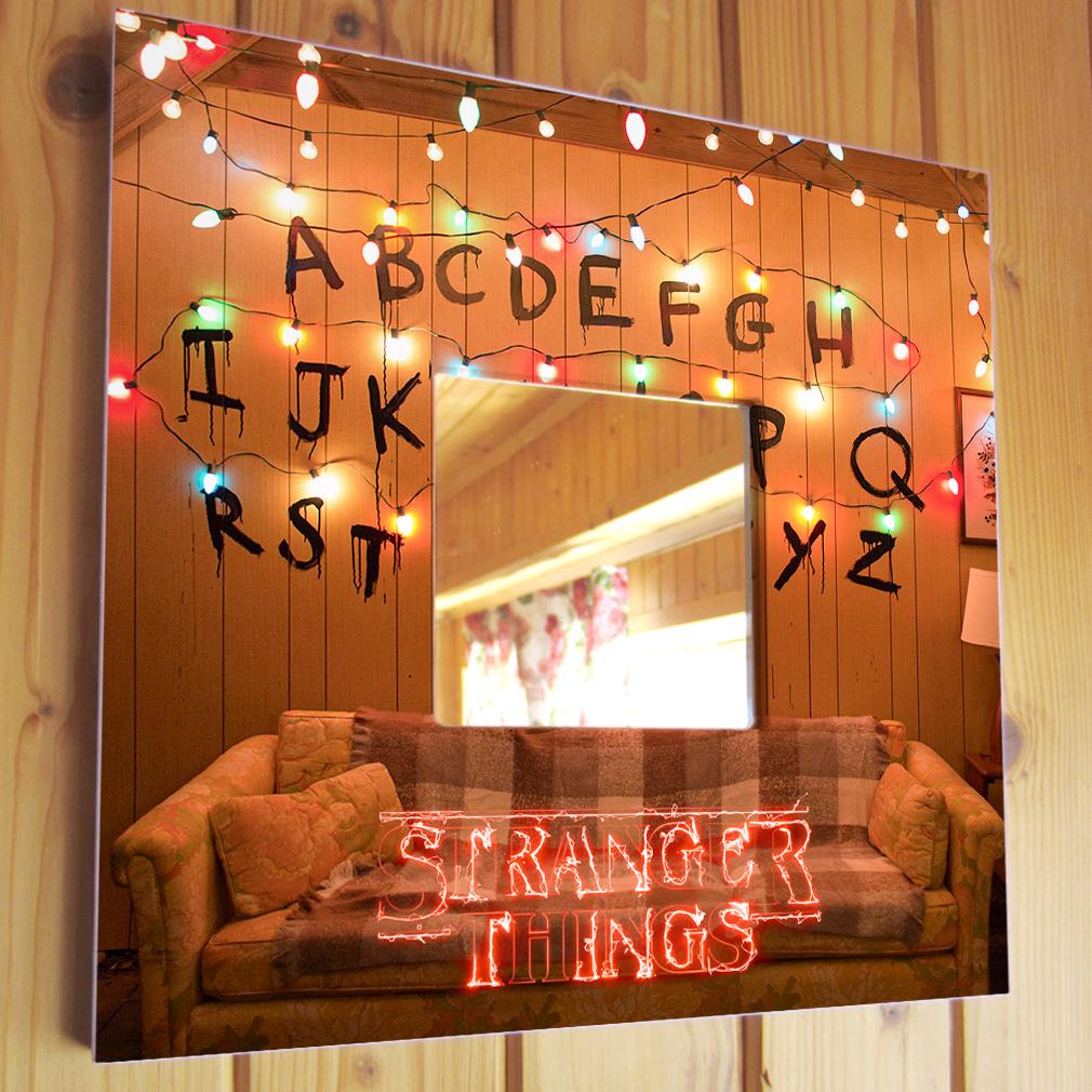 Зеркало декоративное с фото Сериал Очень ''Странные дела'' 260х260 мм (M04667)