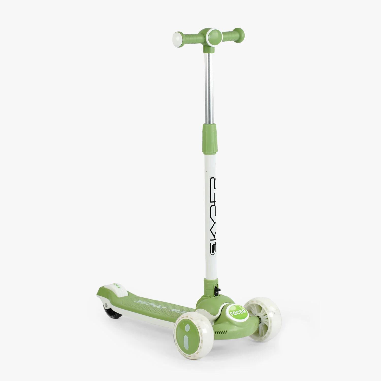 Самокат трехколесный Skyper/колеса PU со светом/музыка/руль складной 125х35 мм Green (153305)