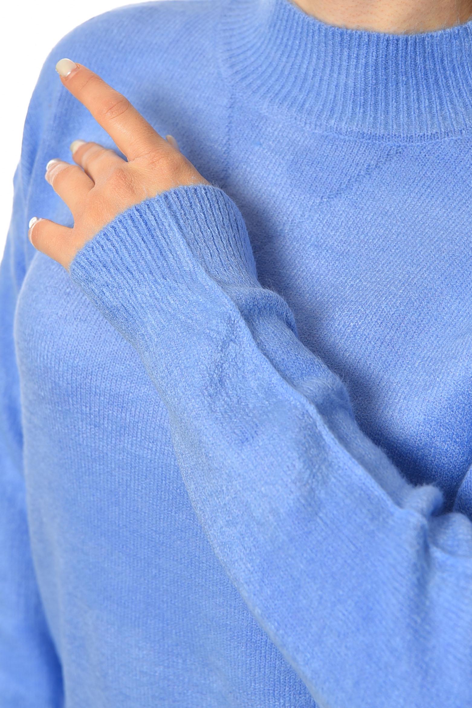 Светр жіночий 192061 напівбатальний 2XL-3XL Блакитний (192061_!271169_50-52) - фото 4 Светр жіночий 192061 напівбатальний 2XL-3XL Блакитний (192061_!271169_50-52) - фото 4