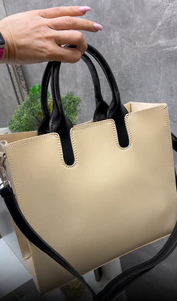 Сумка тоут женская через плечо большая классическая вмещает А4 Бежевый - фото 8 Сумка тоут женская через плечо большая классическая вмещает А4 Бежевый - фото 8