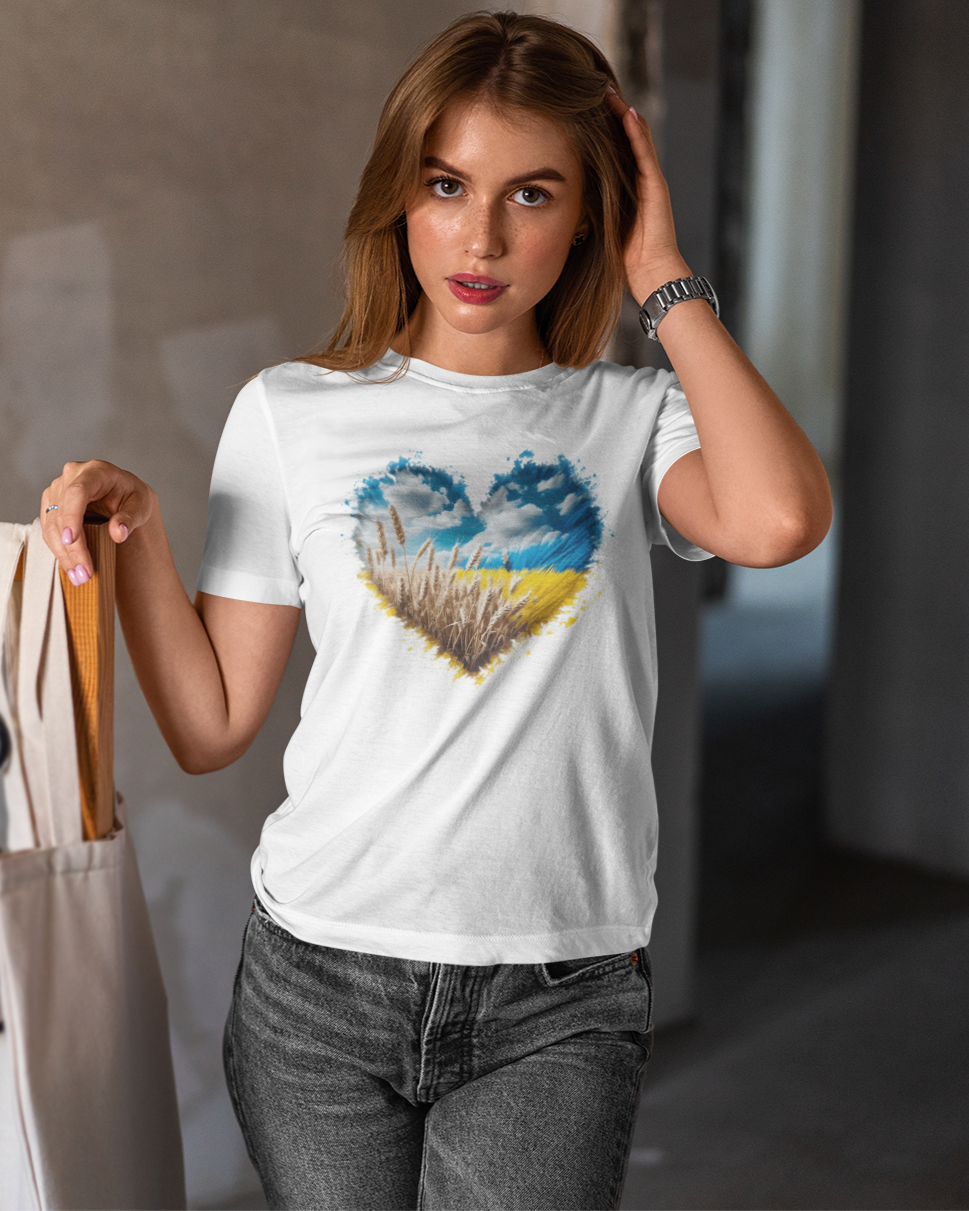 Футболка женская Mishe 21100004 патриотическая с сердцем XL Белый (21100004_25) - фото 2 Футболка женская Mishe 21100004 патриотическая с сердцем XL Белый (21100004_25) - фото 2