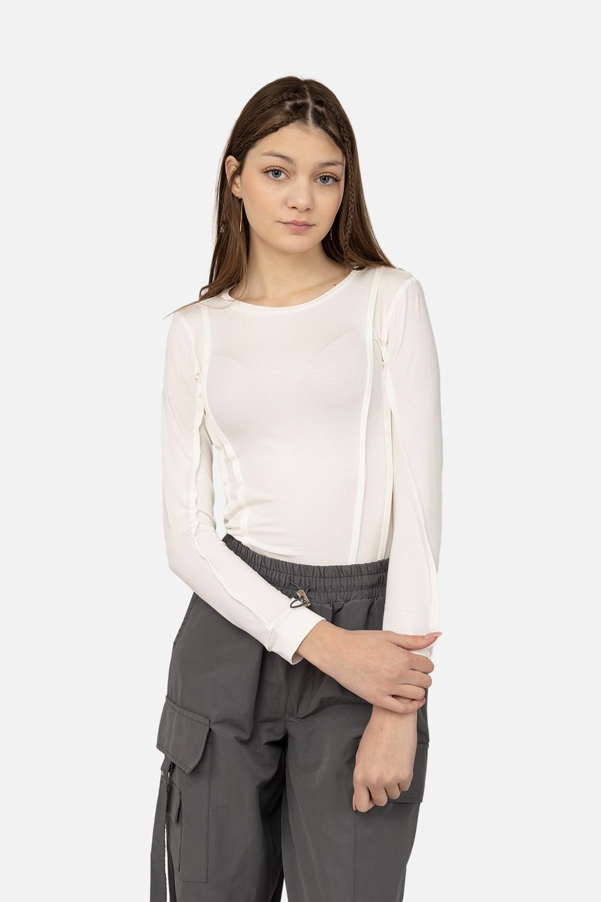 Футболка з довгим рукавом жіноча ЦБ-00269255 р. 42 Молочний (SKT001042736) Футболка з довгим рукавом жіноча ЦБ-00269255 р. 42 Молочний (SKT001042736)