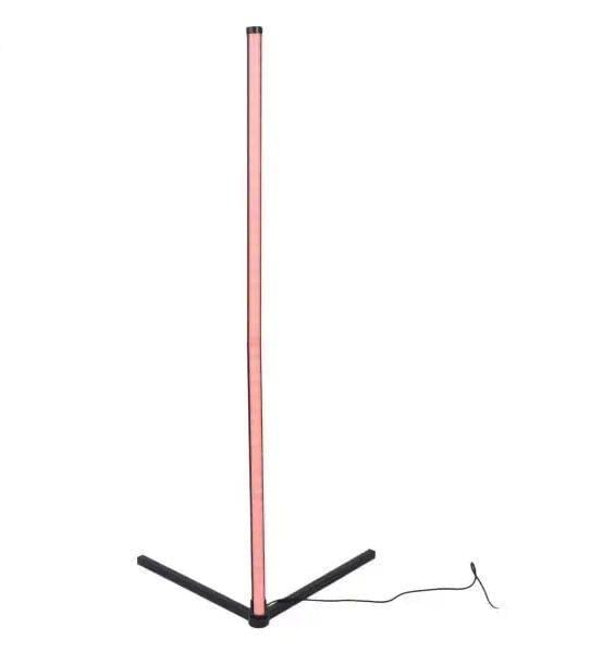 Светильник угловой напольный с пультом Светильник угловой напольный с пультом