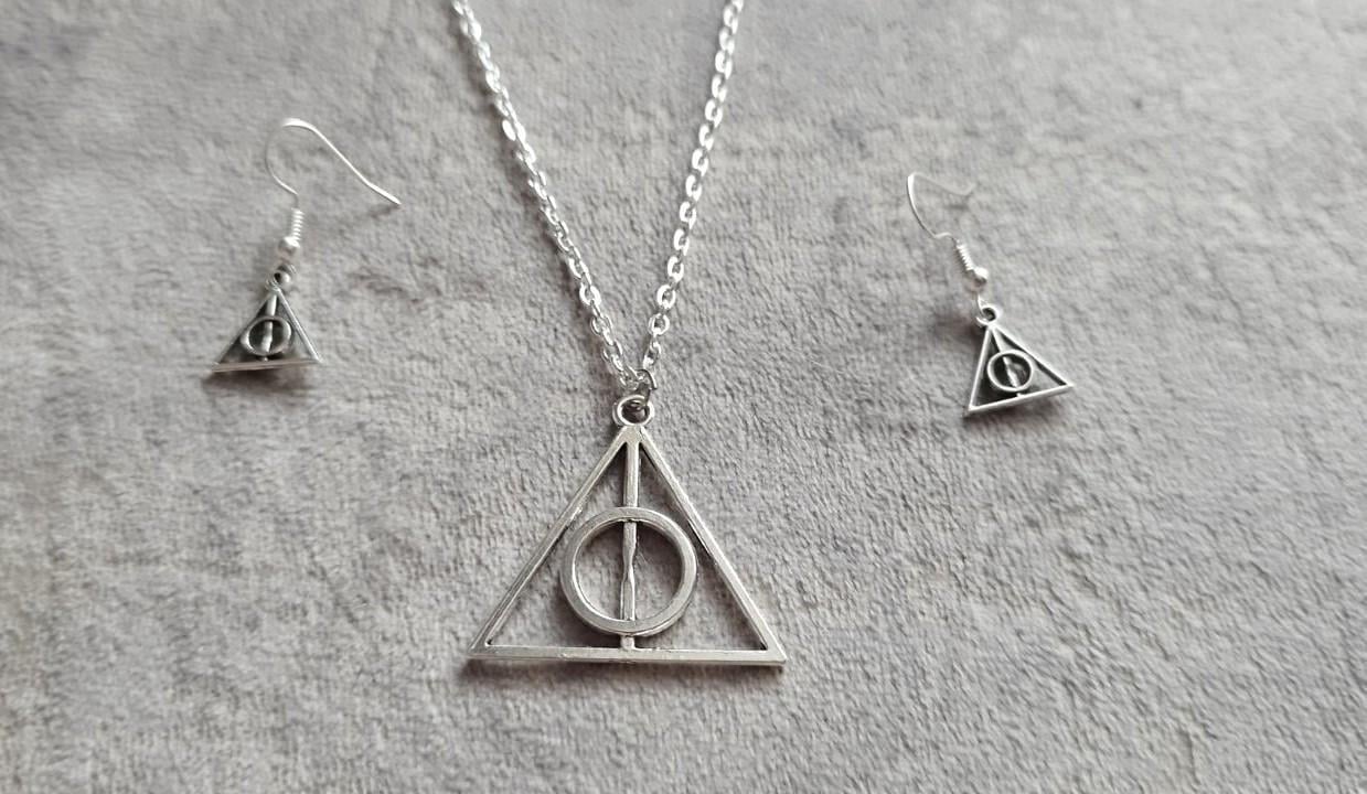 Набір підвіска і сережки дари смерті з фільму Гаррі Поттер (1502110324)