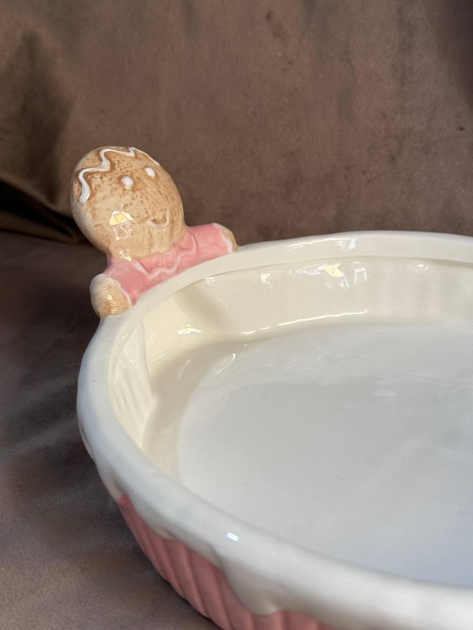 Блюдо сервировочное новогоднее Lefard Пряники керамическое 21 см Белый с розовым (6037-005) - фото 3