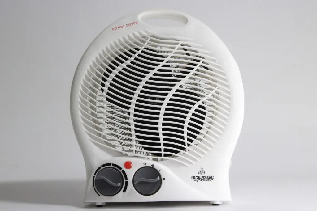 Тепловентилятор Crownberg CB-7746 2000 Вт 3 режими Білий (ML-05089) - фото 2 Тепловентилятор Crownberg CB-7746 2000 Вт 3 режими Білий (ML-05089) - фото 2