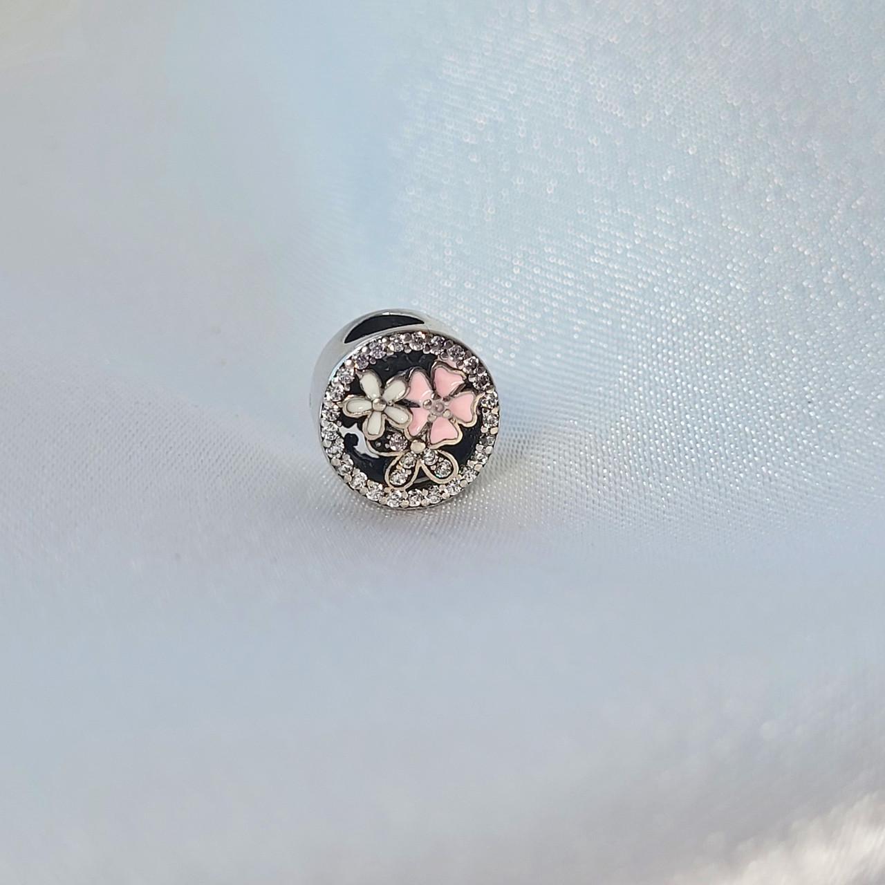 Шарм  Квіти з рожевою емаллю срібло 925 проби 2,40 г (7189)