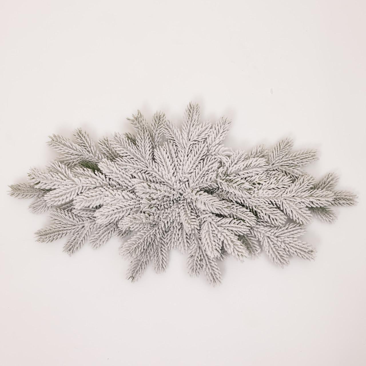 Гирлянда новогодняя хвойная литая снежная Северная звезда LUGI 60х35 см (TD-NSTSN1)