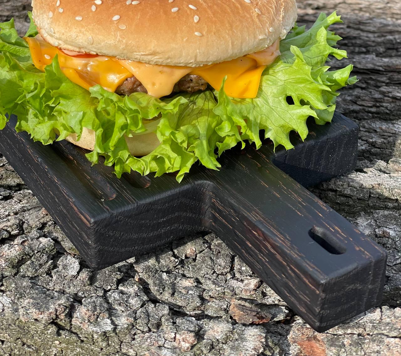 Доска обпаленая деревяная с ручкой для подачи блюд 13х20 см (9230086) - фото 9