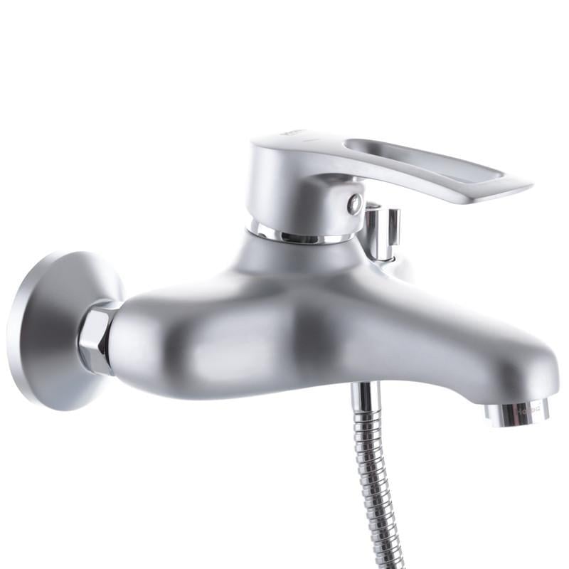 Смеситель для ванны Haiba HANSBERG 009 матовый (HB0198) Смеситель для ванны Haiba HANSBERG 009 матовый (HB0198)