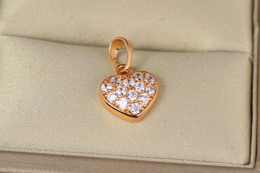 Кулон Xuping Jewelry Сердечко с камнями в ободке без цепи Золотистый