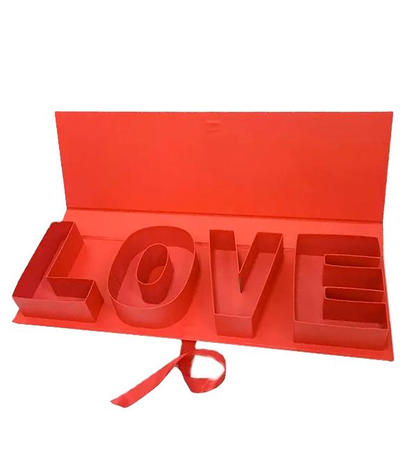 Подарочная коробка Love 65x21x6 8 см Красный (415055) Подарочная коробка Love 65x21x6 8 см Красный (415055)