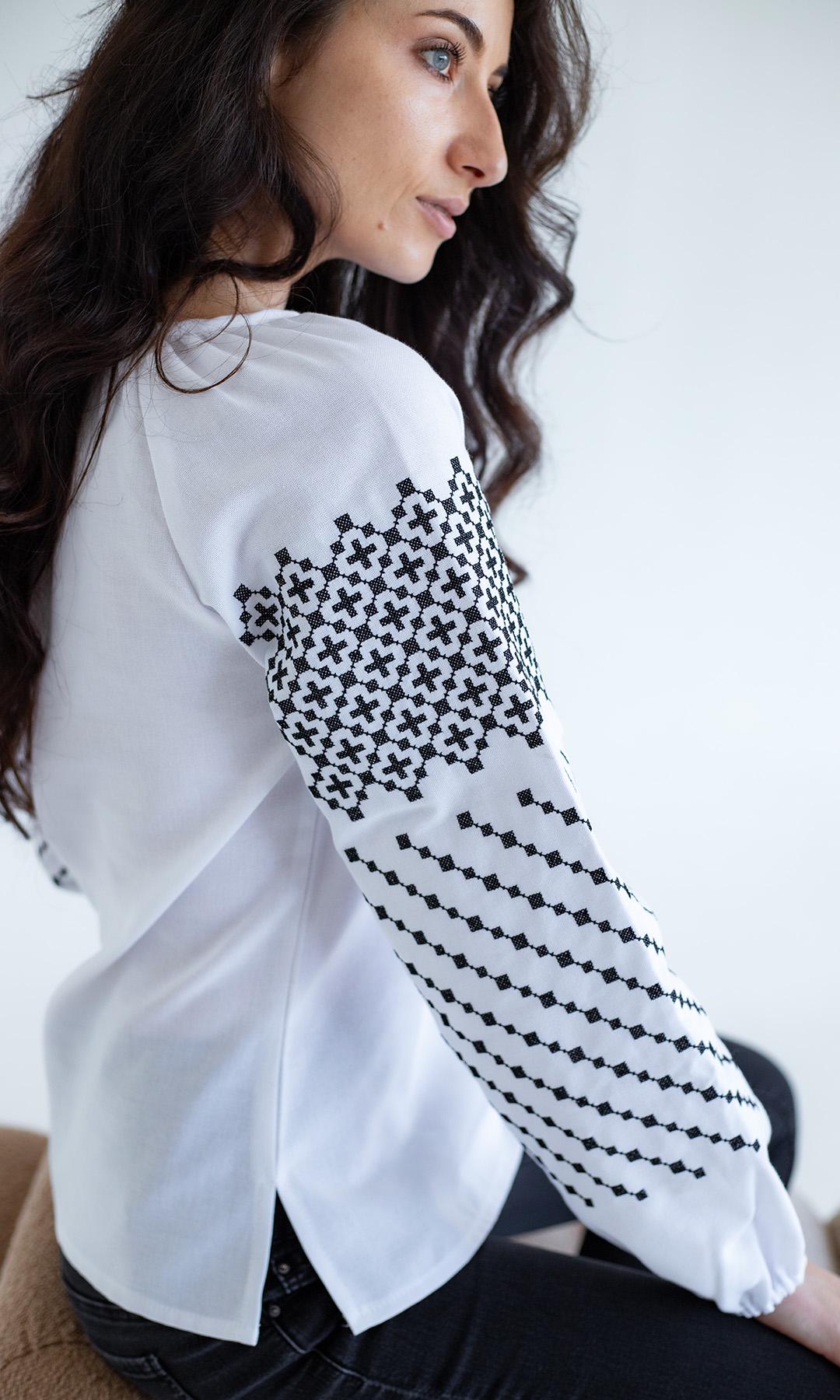 Вишиванка жіноча Вишиваночка р. 62 Білий (5903) - фото 2 Вишиванка жіноча Вишиваночка р. 62 Білий (5903) - фото 2