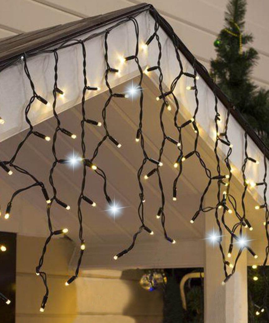 Гирлянда бахрома уличная с мерцанием 140 LED+FLASH черный каучук 30 нитей 5x0,6 м Теплый белый