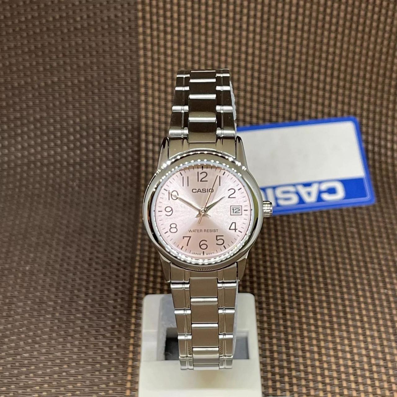 Наручний годинник жіночий Casio LTP-V002D-4BUDF d 25 мм Cрібний/Рожевий (2458912541) - фото 8 Наручний годинник жіночий Casio LTP-V002D-4BUDF d 25 мм Cрібний/Рожевий (2458912541) - фото 8