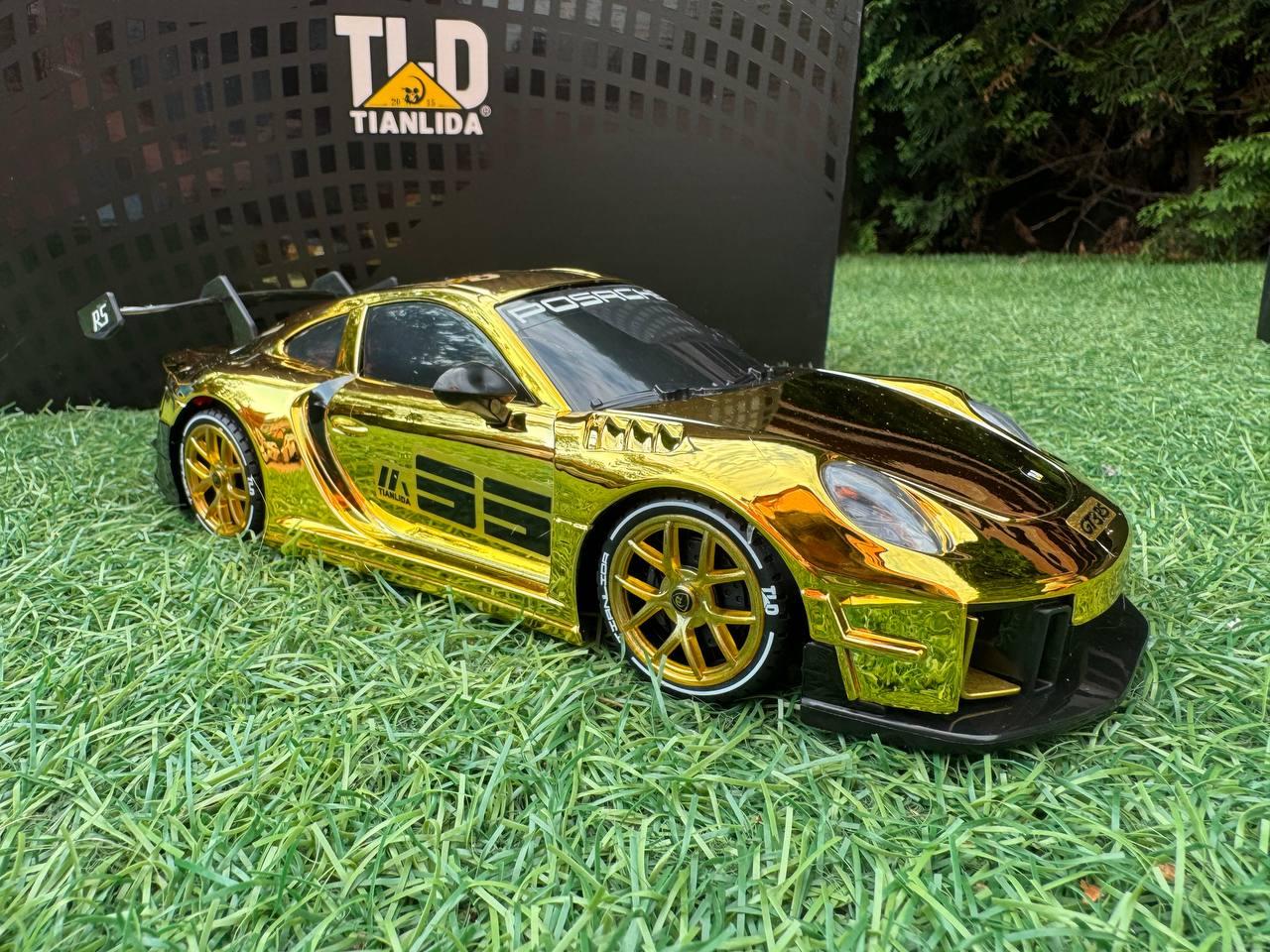 Машинка на радиоуправлении для дрифта Porsche GT3RS 1:18 полноприводная со светодиодной подсветкой Gold (mj3-ibq-f6y) - фото 3 Машинка на радиоуправлении для дрифта Porsche GT3RS 1:18 полноприводная со светодиодной подсветкой Gold (mj3-ibq-f6y) - фото 3