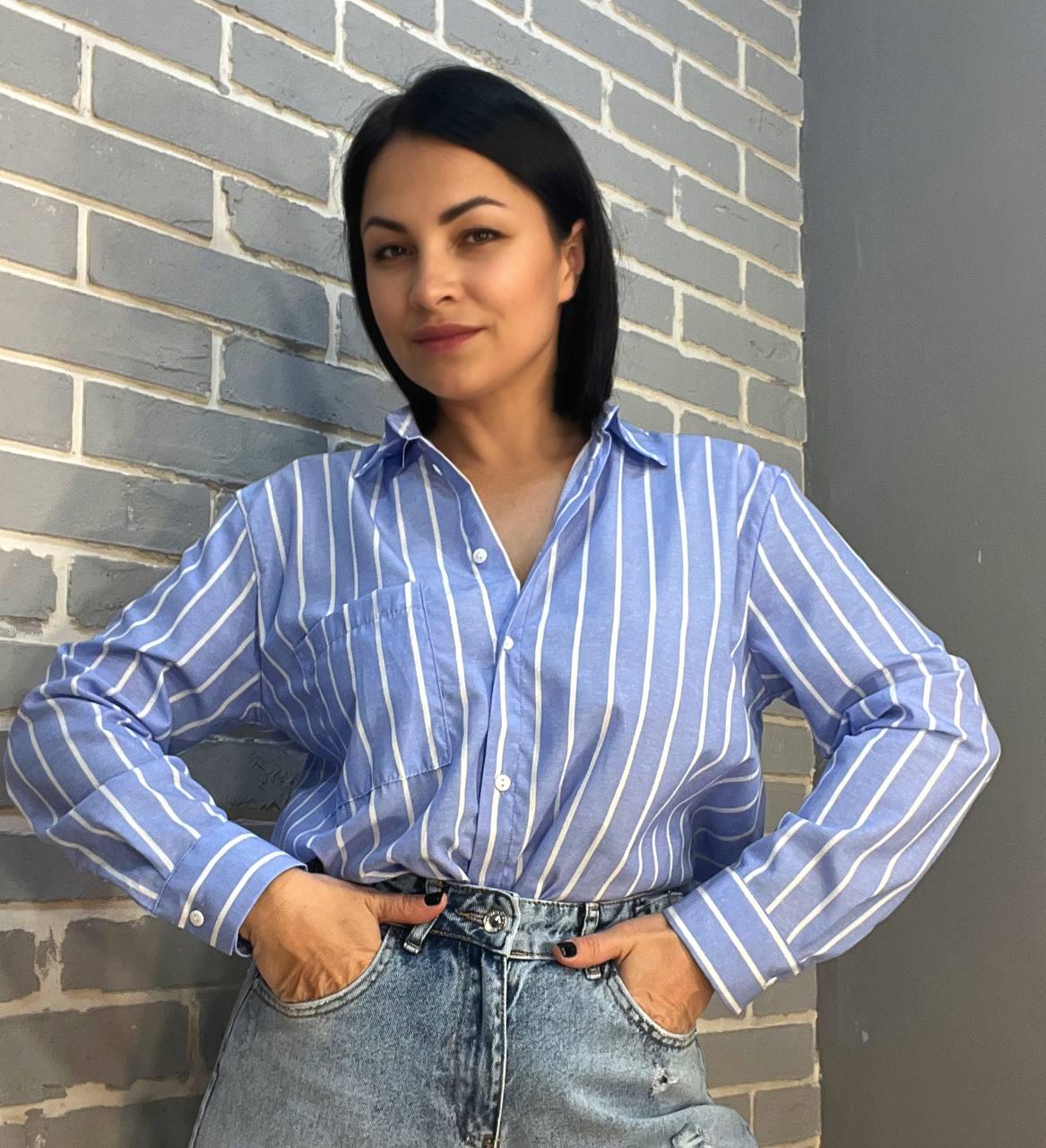 Сорочка жіноча MIX RAY 4367 оверсайз подовжена широка смуга S Блакитний (1638) - фото 3 Сорочка жіноча MIX RAY 4367 оверсайз подовжена широка смуга S Блакитний (1638) - фото 3