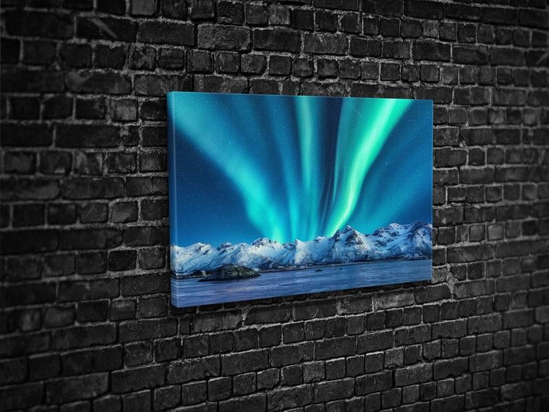 Картина для интерьера Загадочное северное сияние 80x54 см (707)
