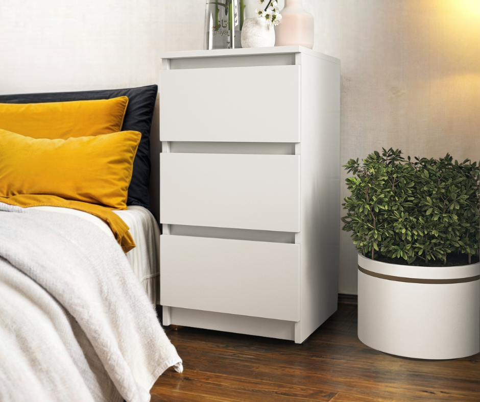 Тумба приліжкова Tobi Sho Heidi T-216 на три ящики для спальні 400х758х398 мм Білий