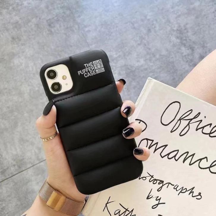 Пуферный чехол-пуховик для iPhone 12 Черный