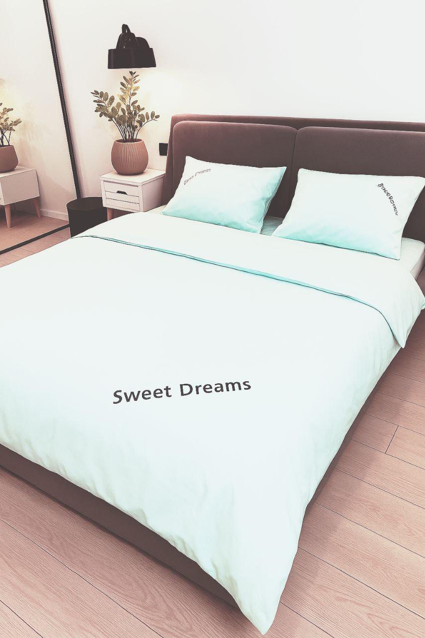 Комплект постільної білизни сатин dobradia з вишивкою Sweet Dreams і декоративним кантом євро Світло-м'ятний - фото 1
