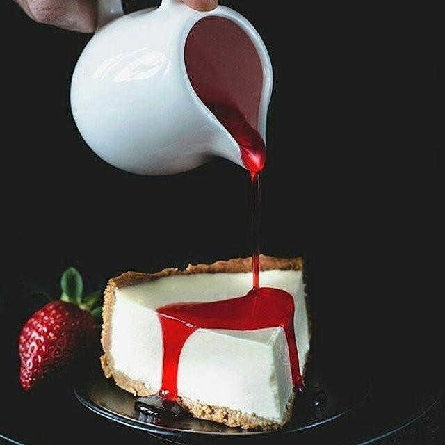 Молочник Wilmax порцеляновий 150 мл Білий (WL-995004) - фото 2 Молочник Wilmax порцеляновий 150 мл Білий (WL-995004) - фото 2