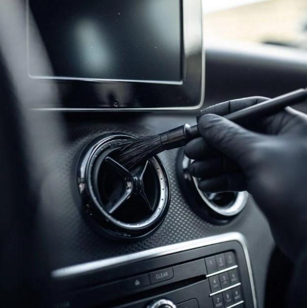 Щітка ручна для детейлінга K2 Detailing Brush 17 мм - фото 5 Щітка ручна для детейлінга K2 Detailing Brush 17 мм - фото 5