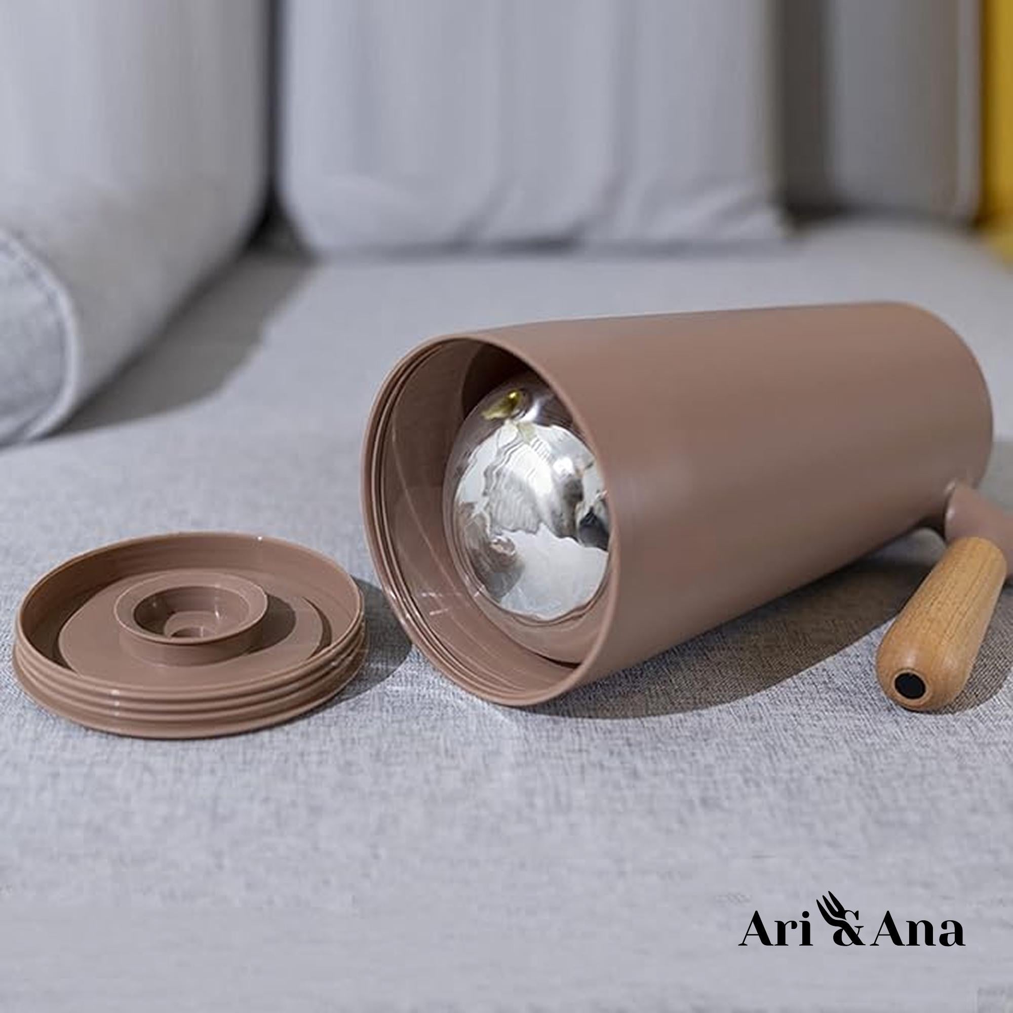Термос-глечик для гарячих і холодних напоїв Ari&Ana 1 л Коричневий (24643953) - фото 6