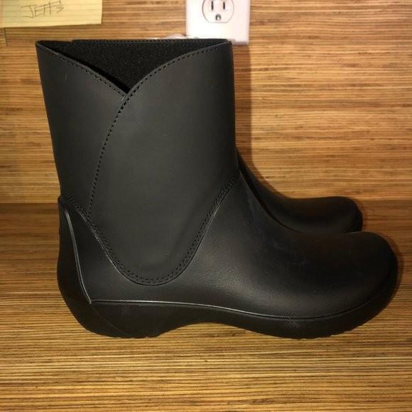 Чоботи жіночі гумові Crocs Rainfloe Boots р. 35 Чорний (9673) - фото 9 Чоботи жіночі гумові Crocs Rainfloe Boots р. 35 Чорний (9673) - фото 9