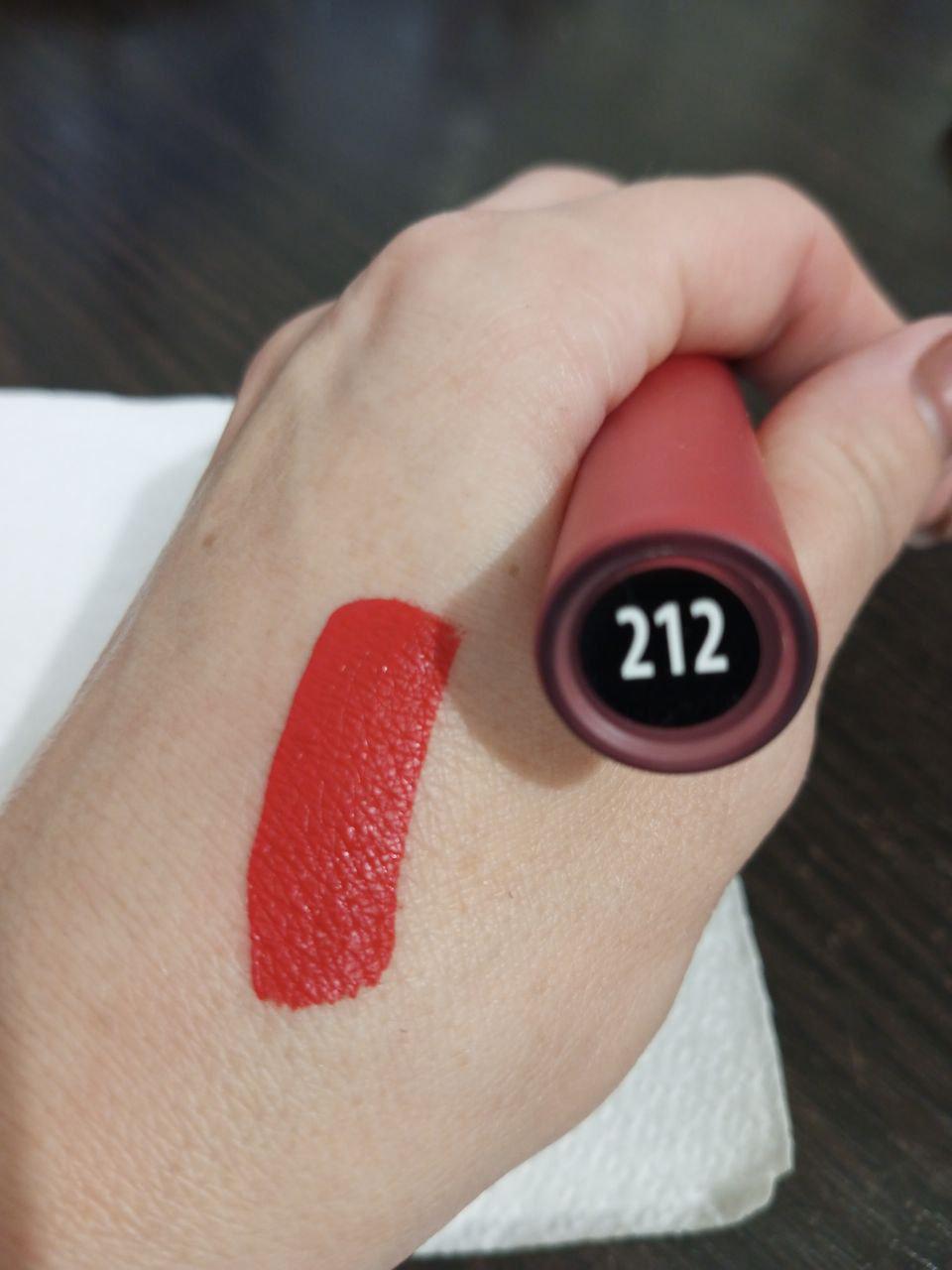 Помада рідка матова Farmasi 212 Червоне полум'я 4 мл (77627855) - фото 5