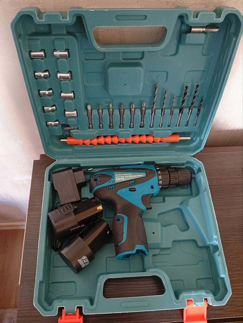 Шуруповерт MT108 12 V 2 Ah с битами и запасным аккумулятором (DF330DWE-FU) - фото 2