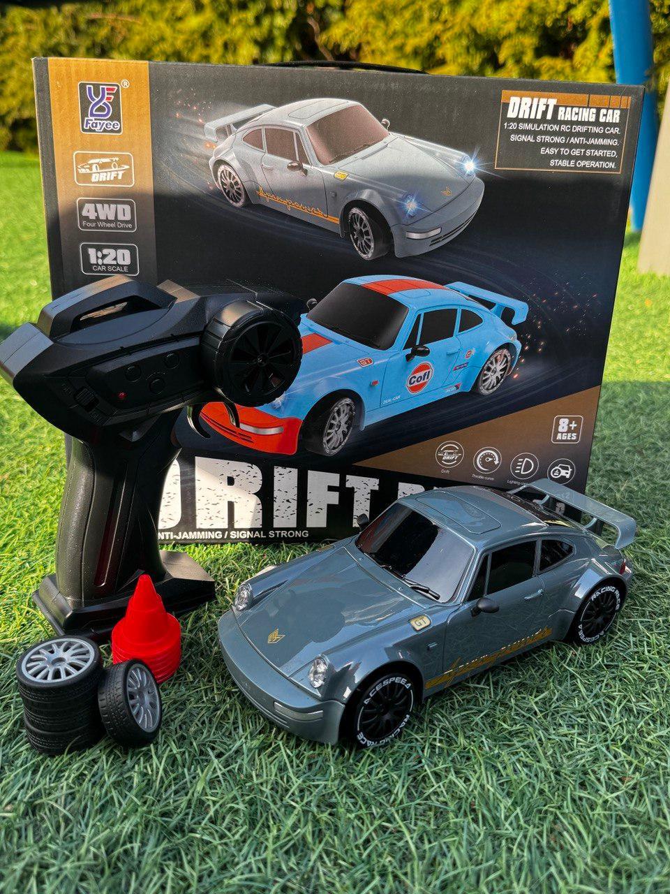 Машинка для дрифту на радіокеруванні повнопривідна Fayee 1:20 із світлодіодним підсвічуванням Grey (vat-vzc-bxm) - фото 4 Машинка для дрифту на радіокеруванні повнопривідна Fayee 1:20 із світлодіодним підсвічуванням Grey (vat-vzc-bxm) - фото 4