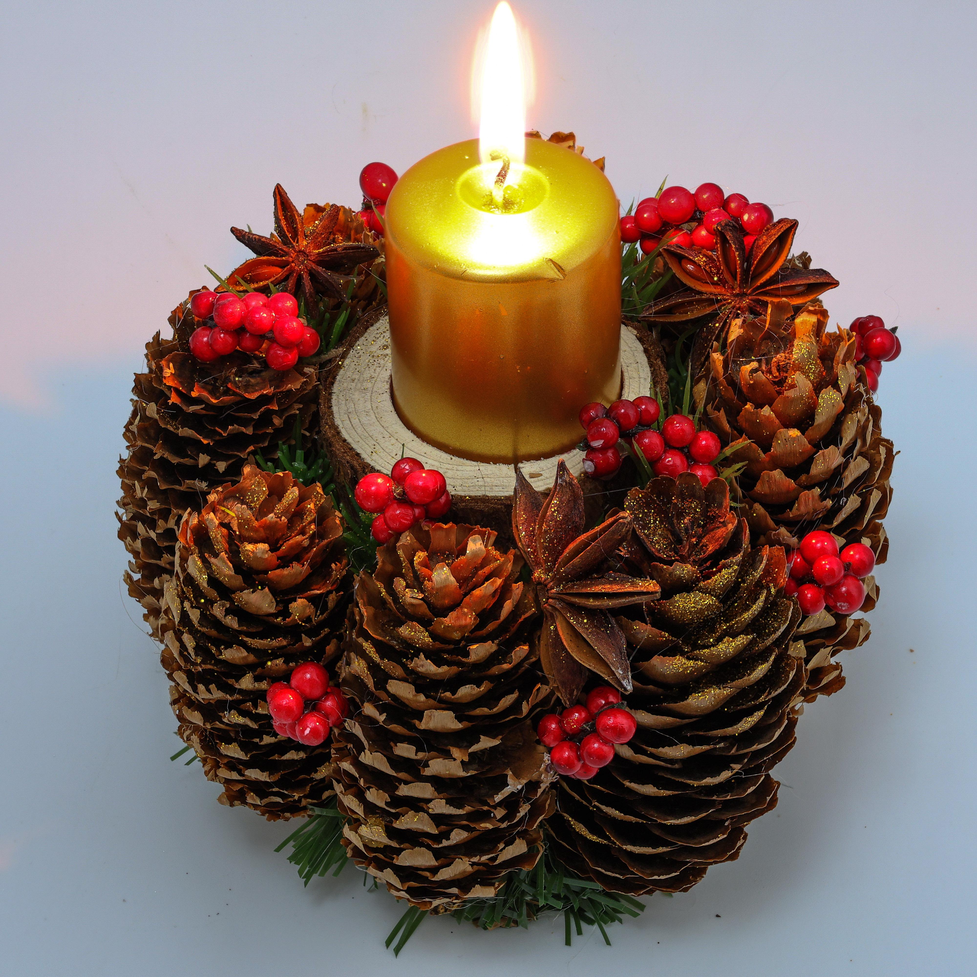 Новогодняя композиция GALA DECOR со свечой золотистой с шишками и ягодами на деревянной основе 15 см (СШ1212) - фото 2 Новогодняя композиция GALA DECOR со свечой золотистой с шишками и ягодами на деревянной основе 15 см (СШ1212) - фото 2