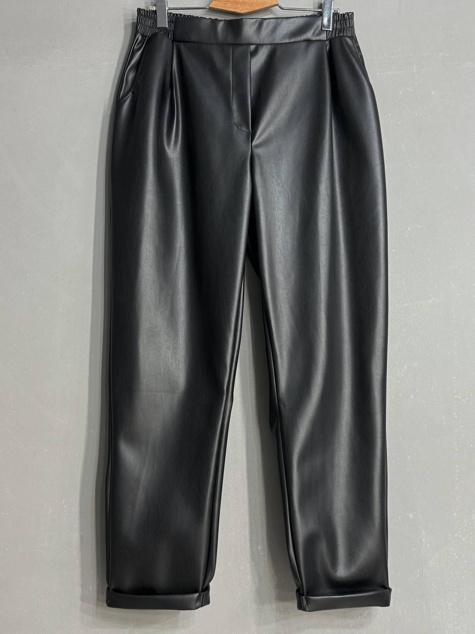 Брюки женские Gritana 237 из экокожи МОМ на резинке большие размеры 4XL Черный (5533) - фото 3