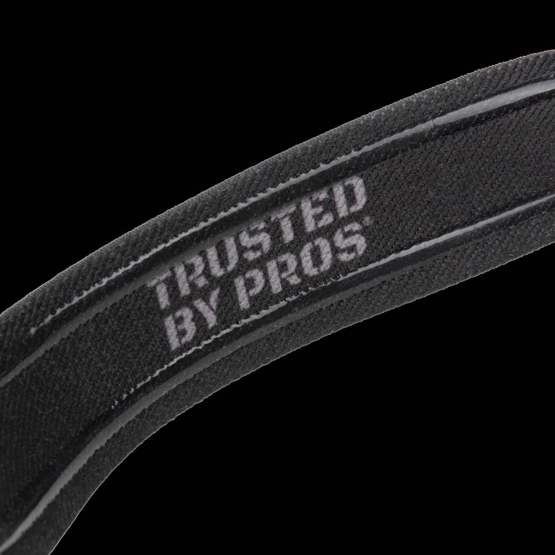 Фонарь налобный Mactronic Maverick 595 Lm Focus Recharg Type-C (AHL0053) - фото 20 Фонарь налобный Mactronic Maverick 595 Lm Focus Recharg Type-C (AHL0053) - фото 20