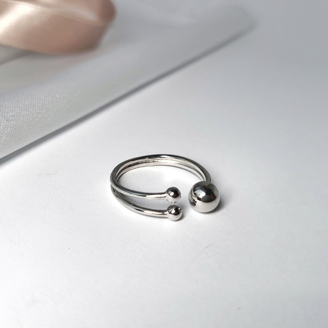 Кольцо без камней из серебра 16,5-18 925 пробы 2 г (к2/1015)